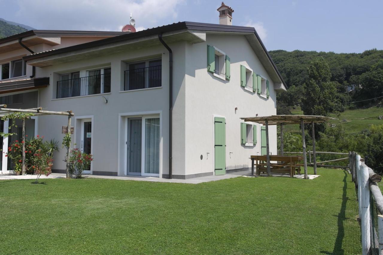 Fattoria Monte Baldo Vista Bauernhof Caprino Veronese