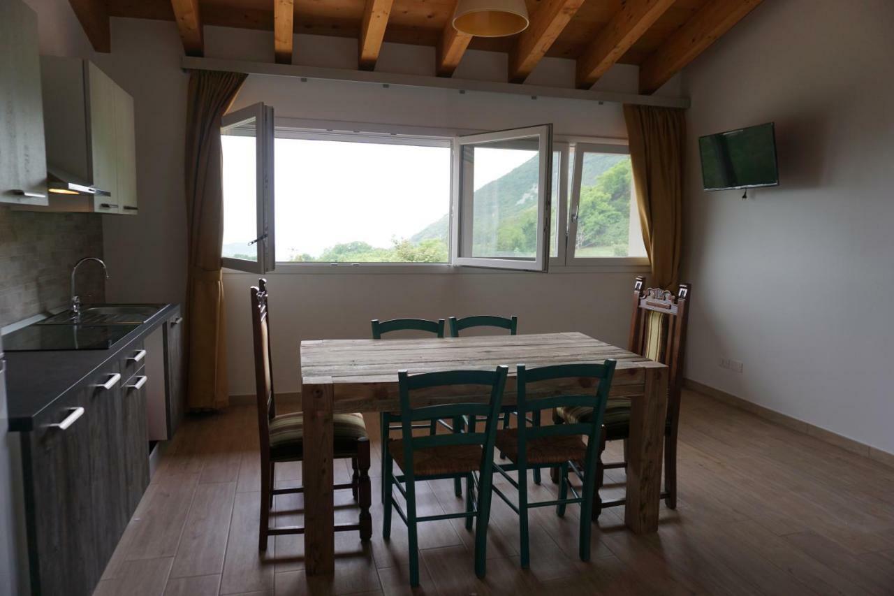 Agriturismo Fattoria Monte Baldo Vista Lago Agroturismo *